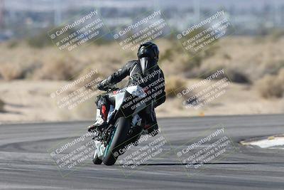 media/Dec-07-2025-CVMA (Sun) [[3e7d2de5dc]]/Race 5-Formula UL-CVMA Hooligans-American Thunder/